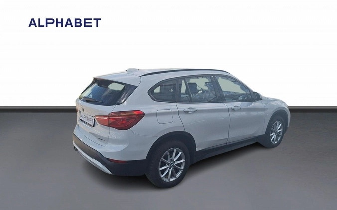 BMW X1 cena 107900 przebieg: 49122, rok produkcji 2021 z Swarzędz małe 352